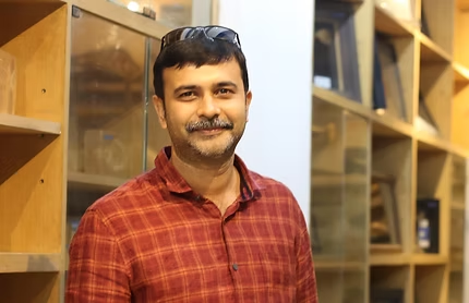 Dr. Rajeev Raghavan